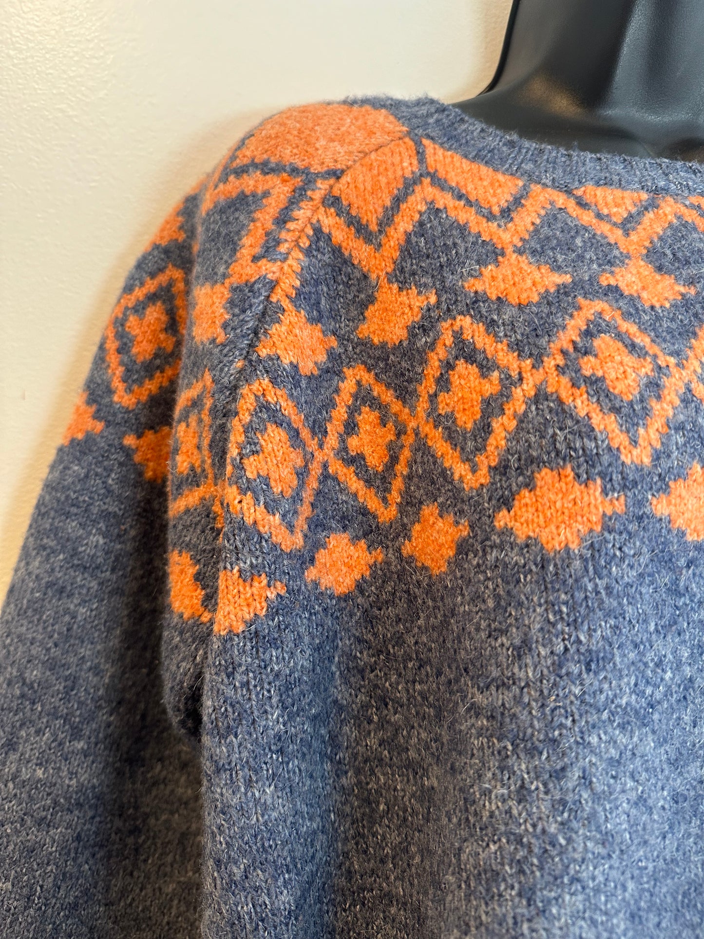 Anthropologie Solitaire Orange and Heathered Blue Faire Isle Sweater, Size L